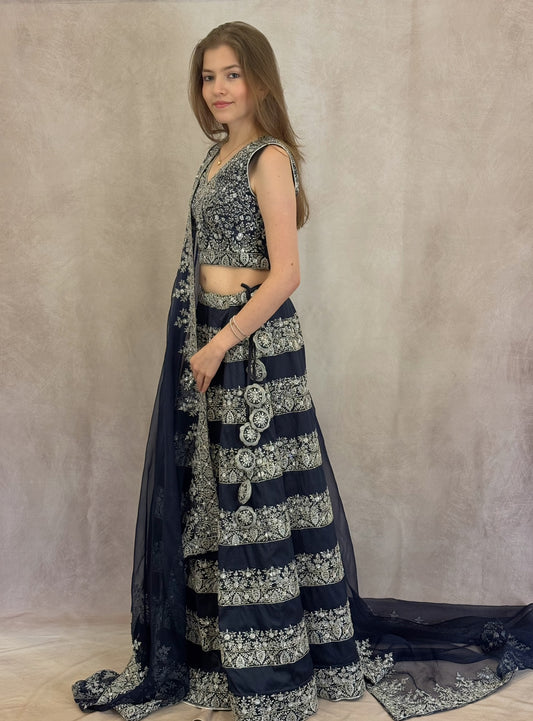 Neelara Lehenga