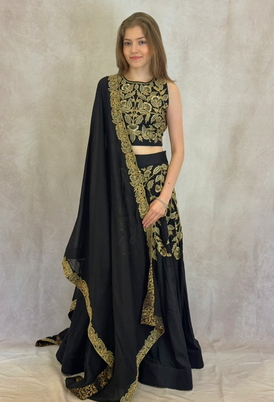 Nooré Lehenga