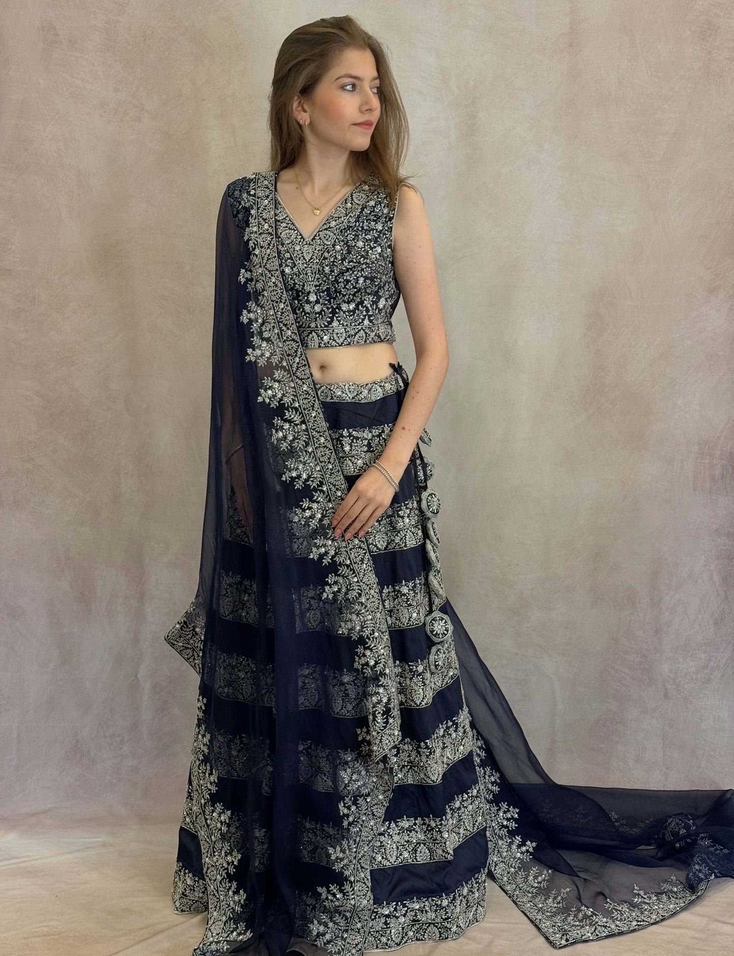 Neelara Lehenga