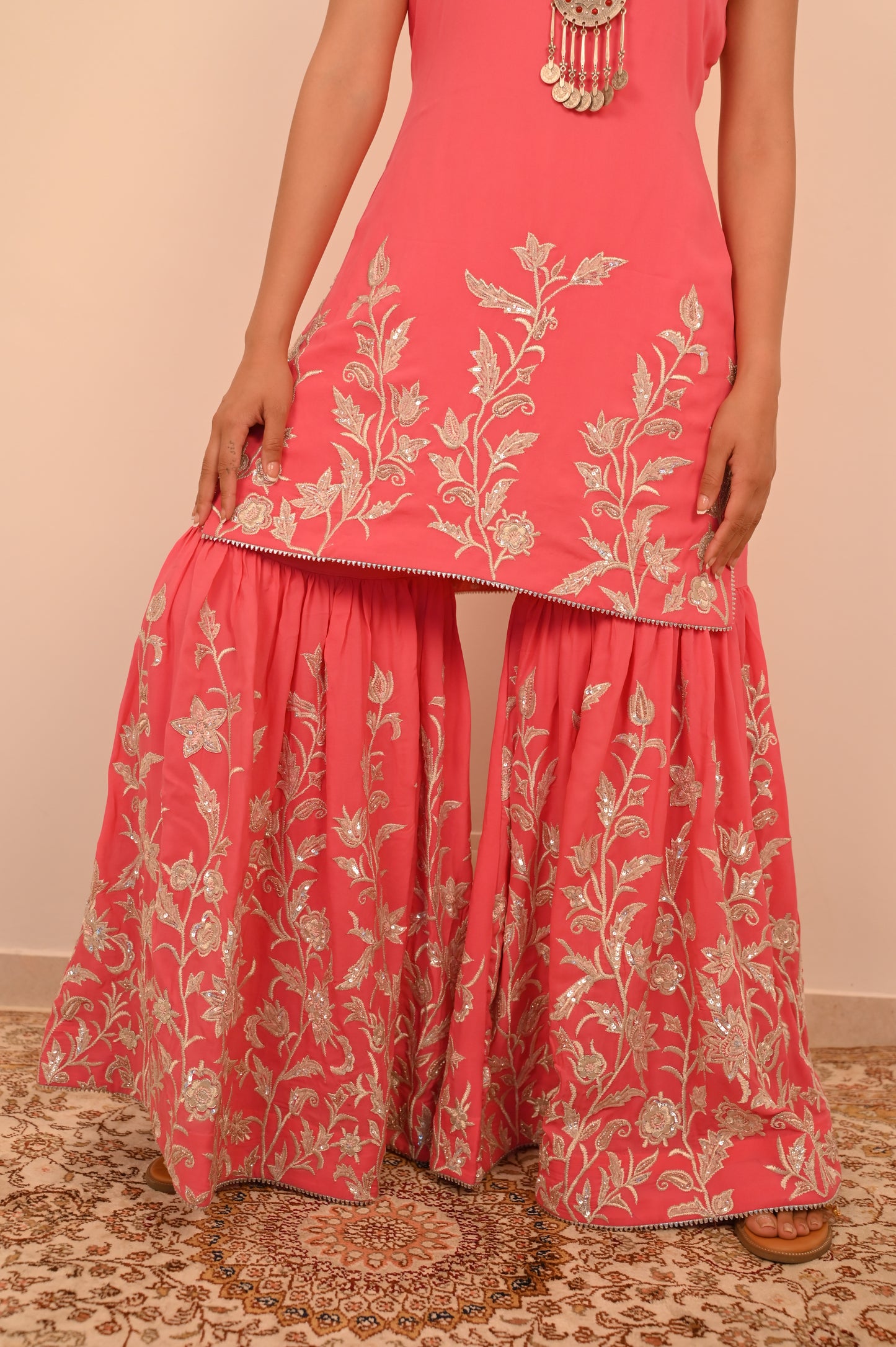 Gulaabi Sarara